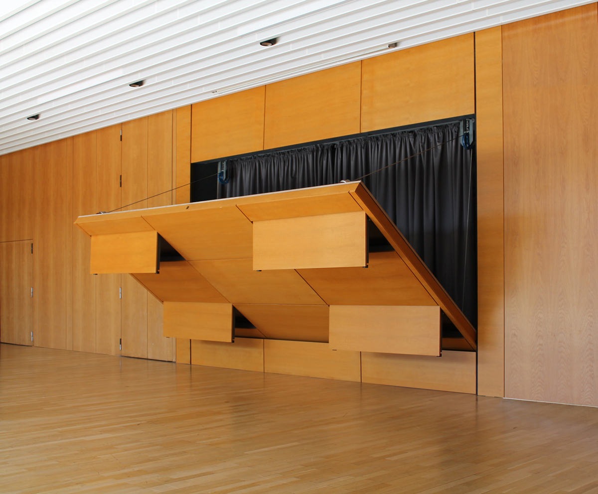 Saal_A_Decke_Sanierung_Hamm_Berghaus_Architekten