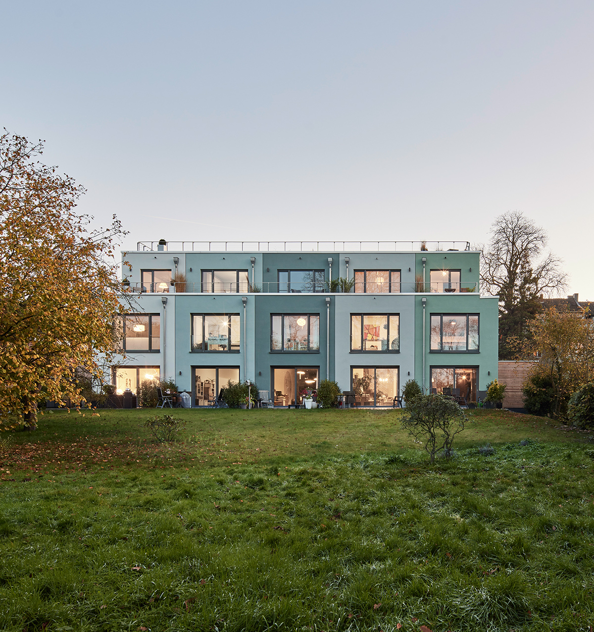 Home 14